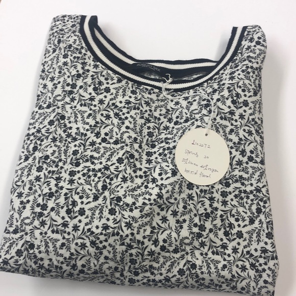 August Silk Pullover linen/rayon SS2020 Sample - Picture 14 of 14